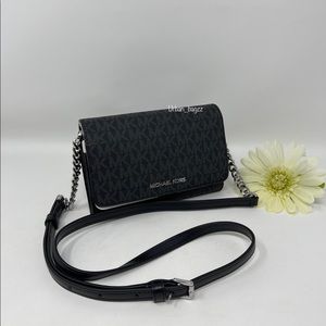 Michael Kors JST Medium MF Crossbody